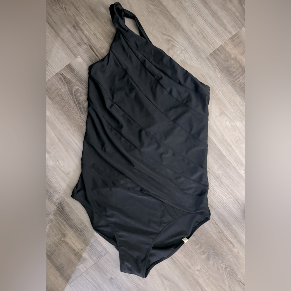 Summersalt-Sidestroke bathing suit, size 12 long torso.
